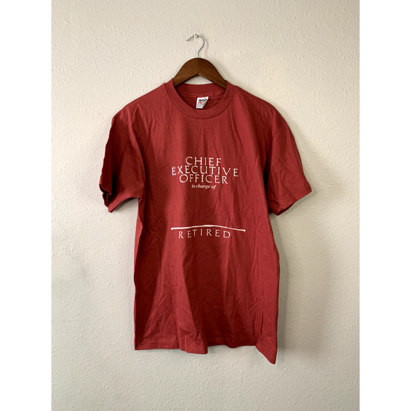 Vintage CEO Shirt Chief Executive Officer In Charge Of Retired Red 90s Tee Large - Picture 1 of 9
